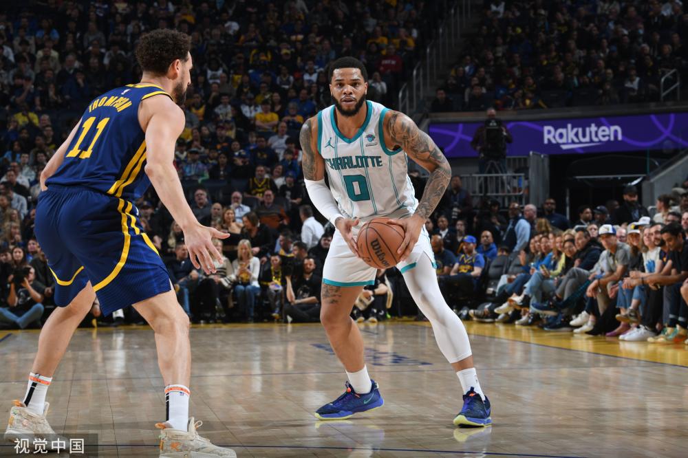 尤为不利 尤为不利